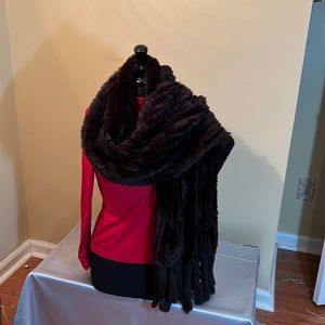 Hardy Fur Shawl Scarf